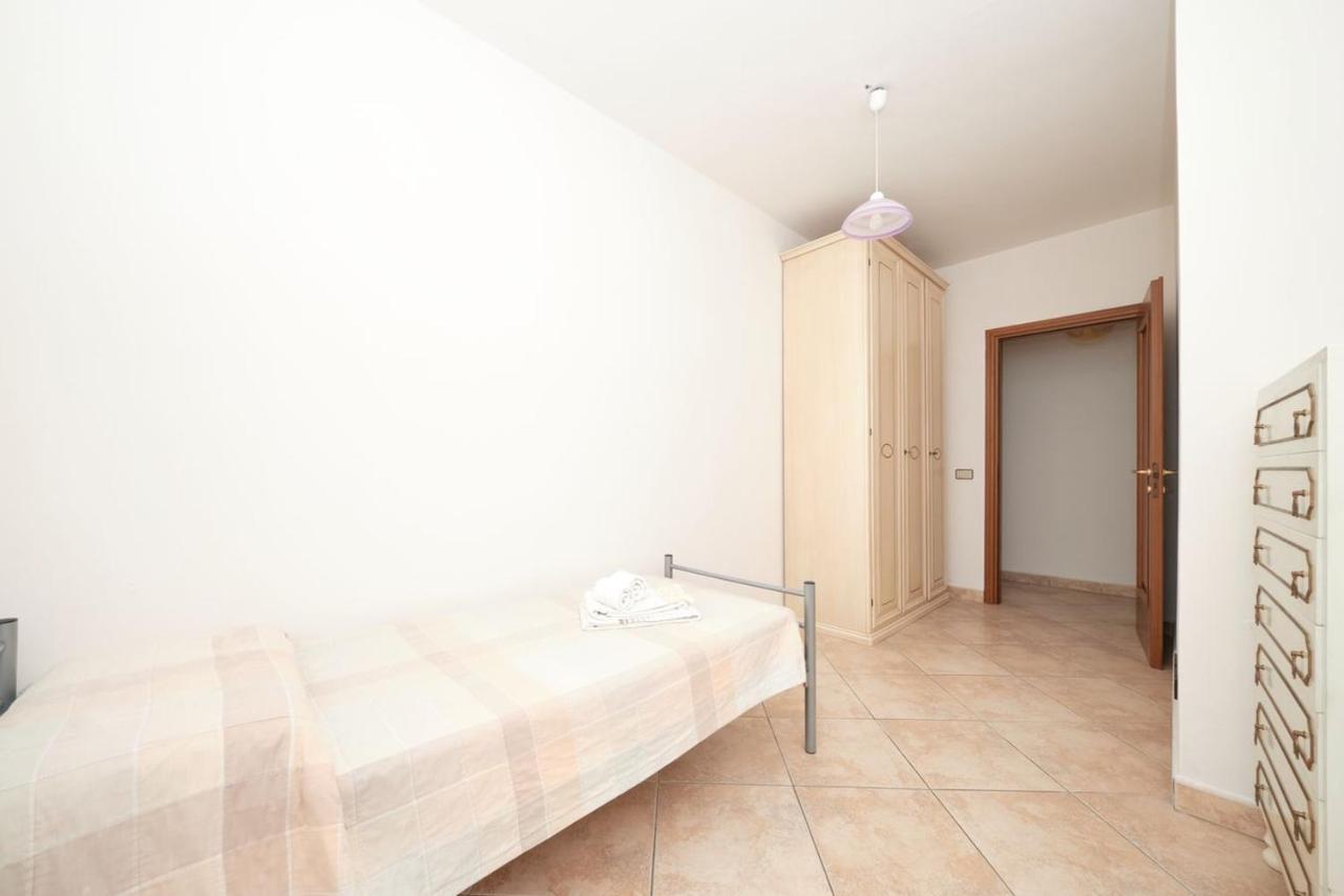 Appartamento Floriana Desenzano del Garda Eksteriør billede